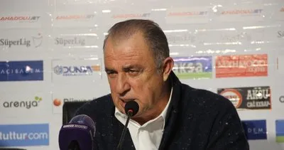 Galatasaray Teknik Direktörü Fatih Terim transferi ikiye ayırdı!