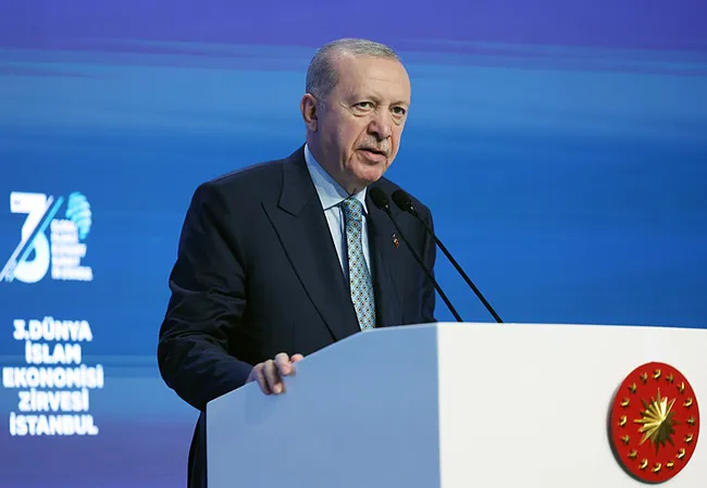 son-dakika-baskan-erdogan-acikladi-ziraat-vakif-ve-halk-katilimi-birlesecek-emlak-katilim-halka-arz-olacak-1780670712928.jpeg SON DAKİKA | Başkan Erdoğan açıkladı: Ziraat, Vakıf ve Halk Katılım'ı birleşecek, Emlak Katılım halka arz olacak!