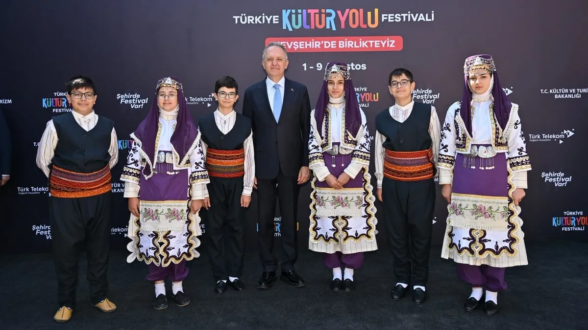 Masal diyarı Kapadokya’nın ev sahipliğinde Nevşehir Kültür Yolu başladı kapak görseli