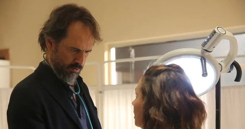 Hekimoğlu 32. son bölüm izle! Kanal D ile Hekimoğlu 32. son bölümde tüm ekip endişe içinde…