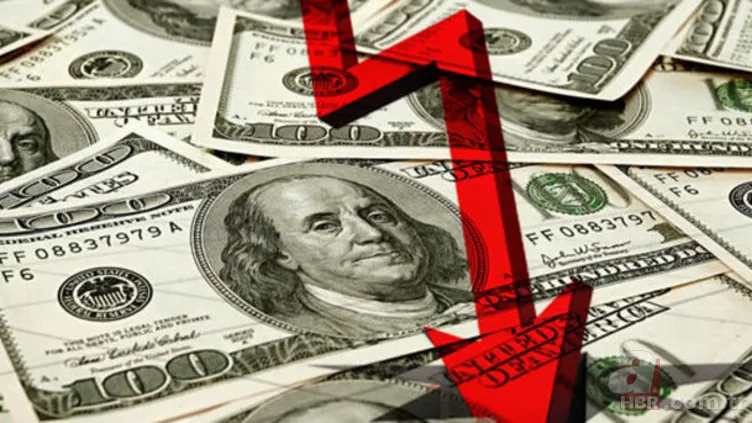 Dolarda sert düşüş! Dolar ne kadar olur? Uzmanlardan flaş tahmin