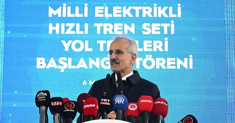 Yerli ve milli trenimizden hız rekoru… Milli elektrikli hızlı tren saatte 250 kilometreye ulaştı
