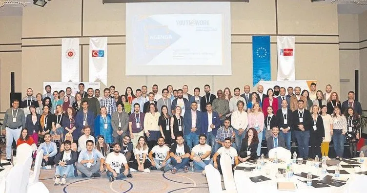 Mersin’de Uluslararası Genç Girişimciliği Konferansı