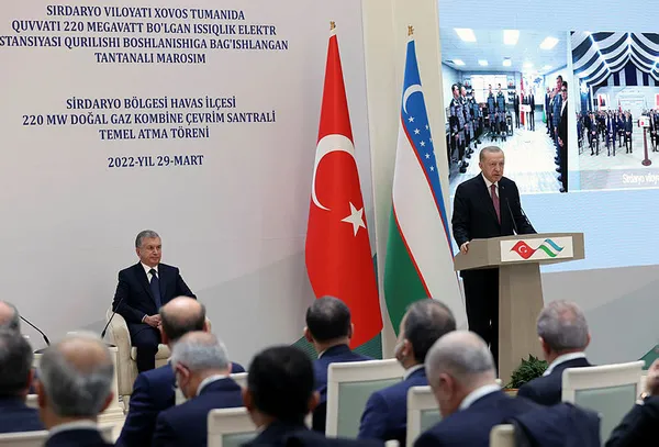 son-dakika-baskan-erdogan-ve-mirziyoyev-ortak-basin-toplantisinda-konustu-ticaret-hacminde-hedef-10-milyar-dol-1648581057287.jpg