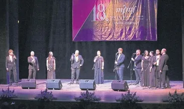 Gürcü koro coşturdu