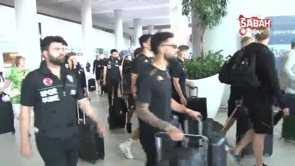 Hull City, Galatasaray ile hazırlık maçı için İstanbul'a geldi | Video