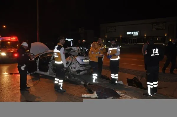Bursa'da feci kaza: 4 ölü,1 ağır yaralı