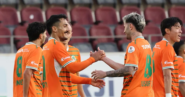 Alanyaspor, Amedspor’u 4 golle geçti!