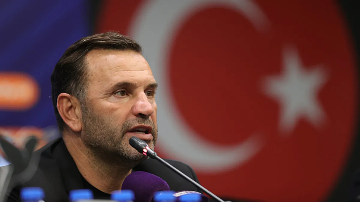 Okan Buruk’tan 11’de büyük sürpriz! Yaklaşık iki yıl sonra… – Galeri Okan Buruk’tan 11’de büyük sürpriz! Yaklaşık iki yıl sonra… – Galeri