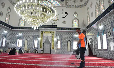 Antalya’da camiler dezenfekte edildi