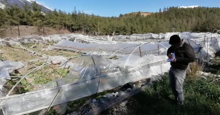 Antalya’da 400 dönüm sera zarar gördü