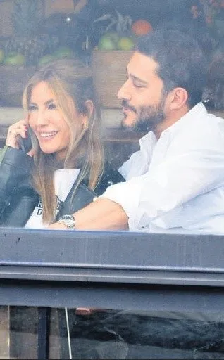 Bir yılda bitti! Sevgilisi Nail Gönenli’den ayrılan Çağla Şıkel ilk kez konuştu! Ayrılığın nedeni…