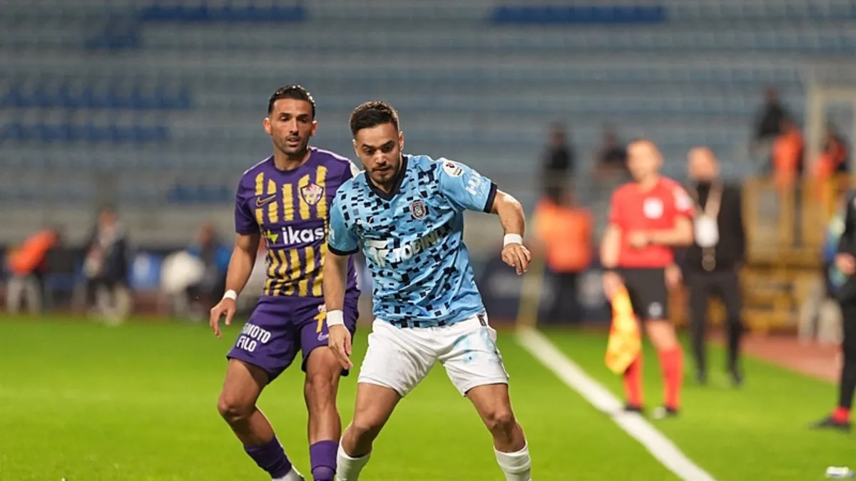 Başakşehir, Eyüpspor'u 3...                    </div>

                    <div class=