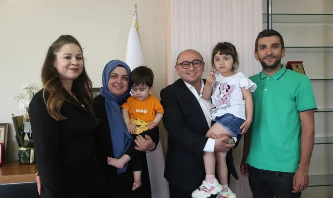 SMA hastası Mehmet Ali bebek tedavi için Dubai yolcusu