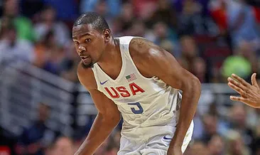 Kevin Durant futbola adım attı!