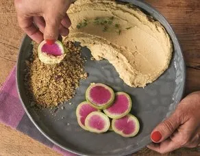 Humus ve dukkah