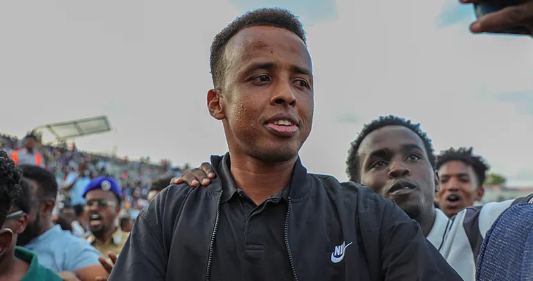 UEFA’dan Somalili hakem Omar Artan için karar!