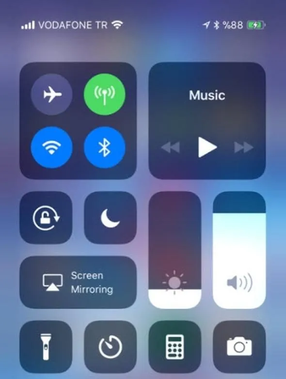 iPhone'u neredeyse 50 yıl boyunca kullanamayacak!