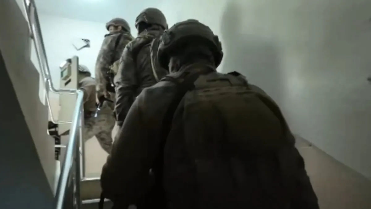 Bakan Yerlikaya duyurdu! Mersin’de yasa dışı bahis operasyonu: Dudak uçuklatan 1 milyar 900 milyon TL’lik para transferi detayı! Bakan Yerlikaya duyurdu! Mersin’de yasa dışı bahis operasyonu: Dudak uçuklatan 1 milyar 900 milyon TL’lik para transferi detayı!