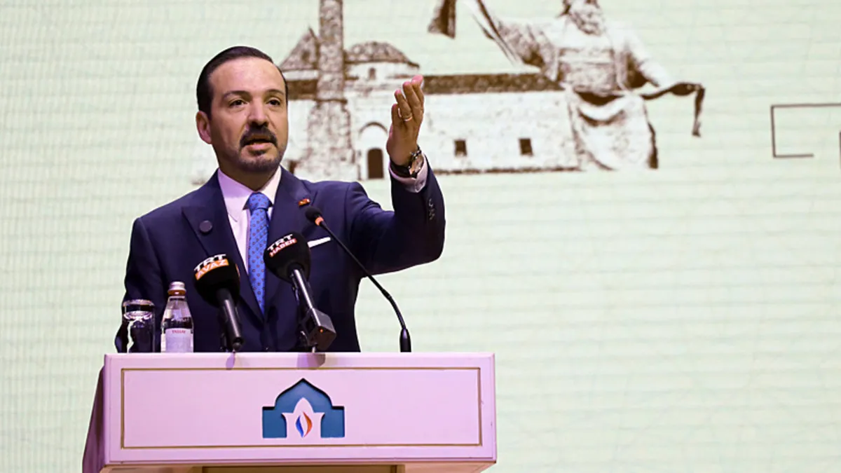 AK Parti Genel Başkan Yardımcısı Zorlu’dan “Türk dünyasında Ahilik temelli yeni bir işbirliği modeli” çağrısı AK Parti Genel Başkan Yardımcısı Zorlu’dan “Türk dünyasında Ahilik temelli yeni bir işbirliği modeli” çağrısı