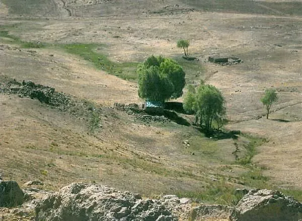 Fotoğraflarıyla dağda bir PKK evi