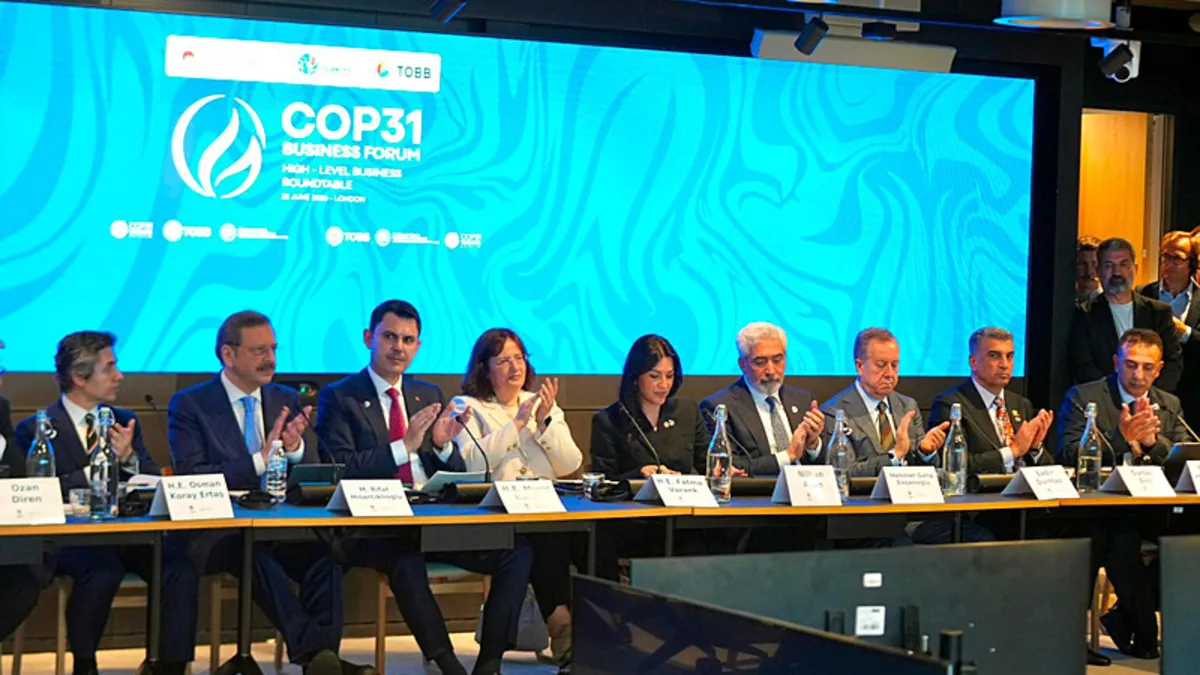 AK Parti Genel Başkan Yardımcısı Nihan Ayan COP31 İş Dünyası Forumu’nda konuştu AK Parti Genel Başkan Yardımcısı Nihan Ayan COP31 İş Dünyası Forumu’nda konuştu