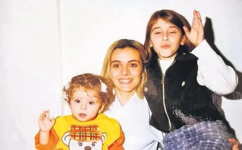 Ünlü isimler Anneler Günü’nü böyle kutladı! Oktay Kaynarca’dan anlamlı mesaj...