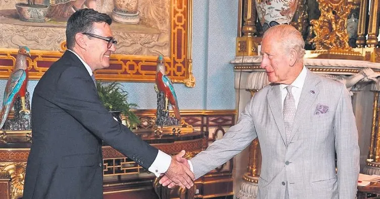 İngiltere’de yeni dönem resmen başladı