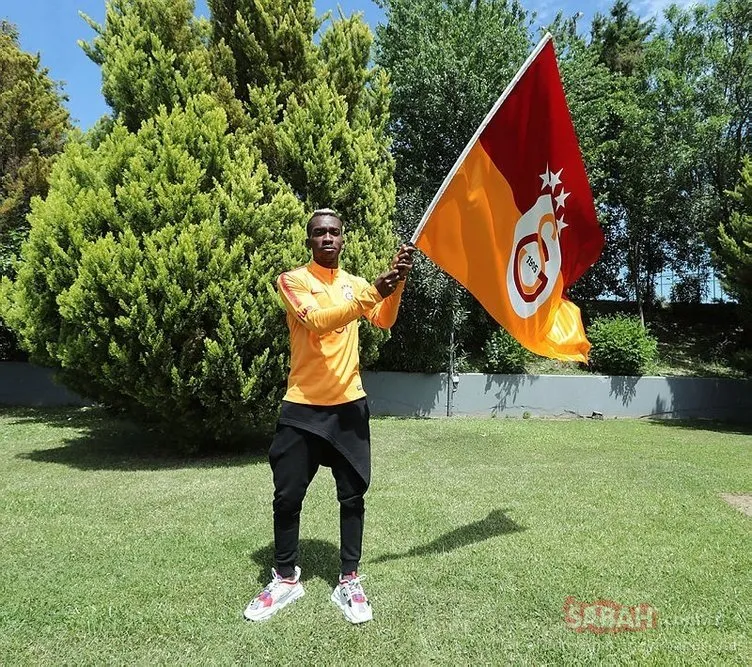 Son dakika Galatasaray transfer haberleri | Galatasaray forvetini buldu