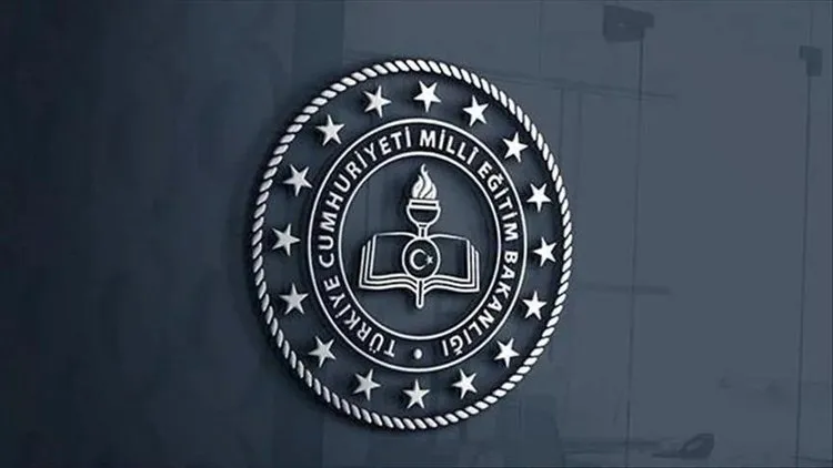 562