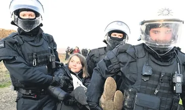 Aktiviste terörist muamelesi