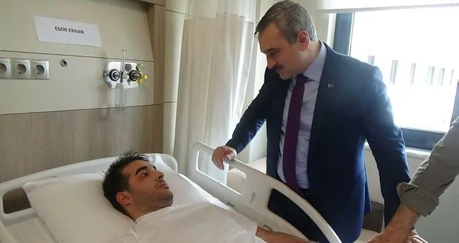 Ak Partili Senocak Ucak Kazasi Yaralilarini Ziyaret Etti Son Dakika Haberler