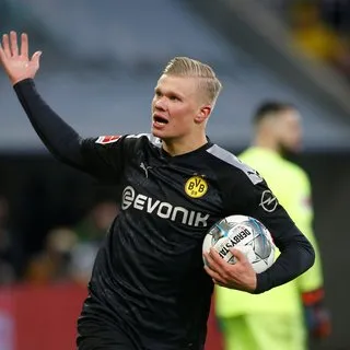MAÇ SONUCU  Augsburg 3 - 5 Borussia Dortmund