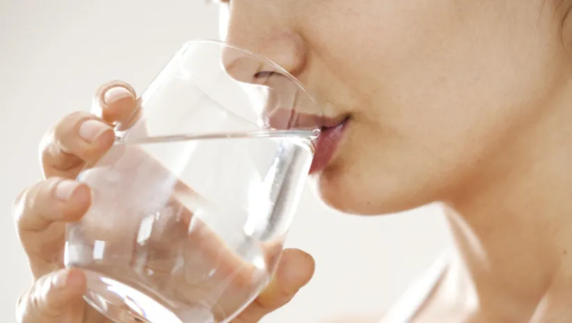 Asla su içmemeniz gereken 8 an! Faydasını değil zararını görürsünüz...