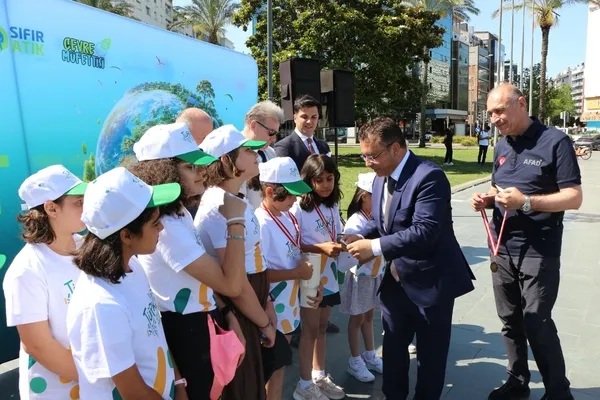 bakanliktan-izmir-denetim-raporu-5-ayda-133-milyonluk-ceza-1780579432827.jpg