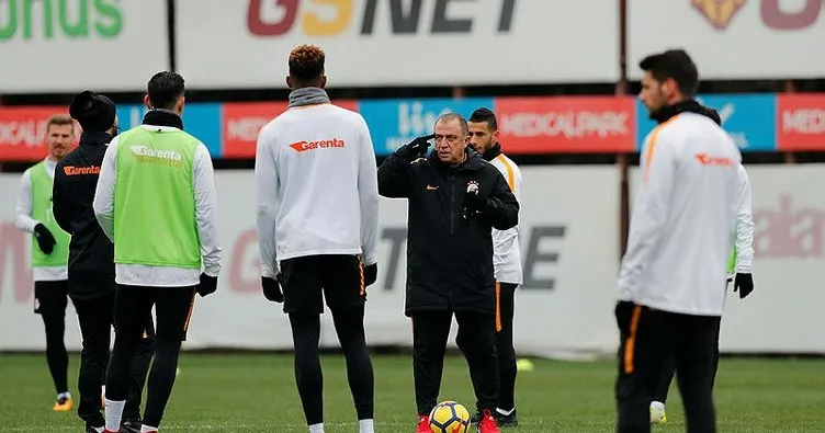 Galatasaray’da 6 futbolcu Buca kadrosuna alınmadı