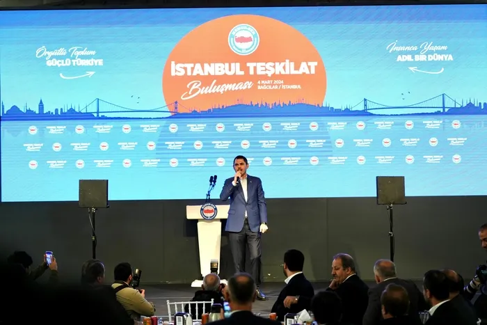 İBB Başkan adayı Kurum: İBB'den haksızca görevden alınan tüm kardeşlerimizi görevlerine geri alacağız