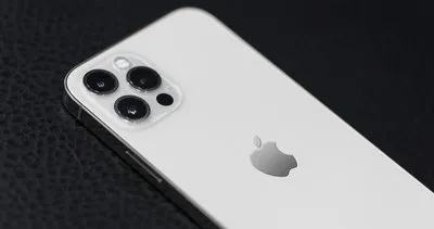 Apple’a büyük şok! Apple’ın baskılarına rağmen iPhone 13’ün fotoğraflarını paylaştı!