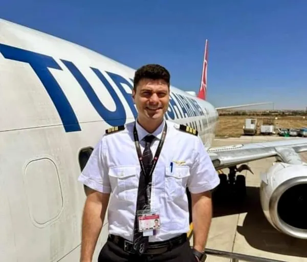 feci-kazada-hayatini-kaybeden-pilotlardan-ekin-gunes-gozyaslari-arasinda-defnedildi-1703072675081.jpg