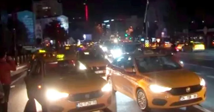 Taksicilerden Filistin’e destek konvoyu