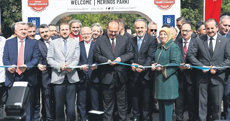 ‘İpeksi Lezzetler’ vitrine çıktı