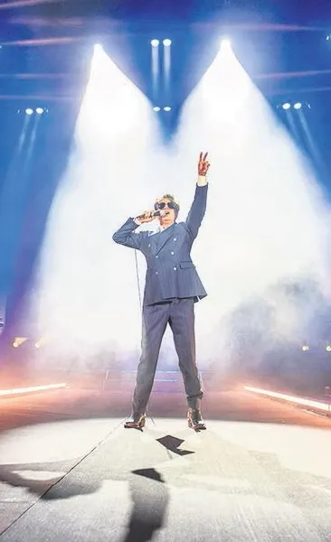 Teoman konserinde Kubat sürprizi