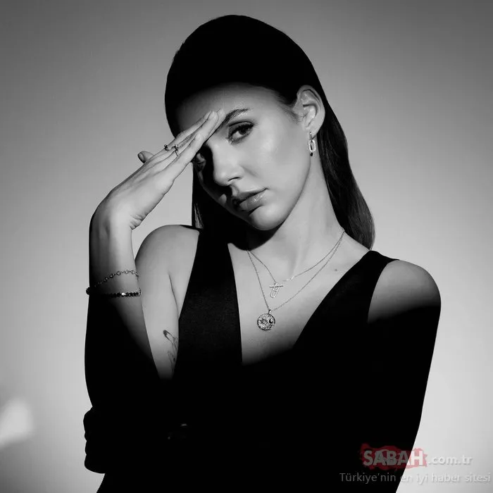 Berfu Yenenler acı haberi duyurdu! Bolu Kartalkaya’daki yangın faciasında 3 yaşındaki oğlunun...