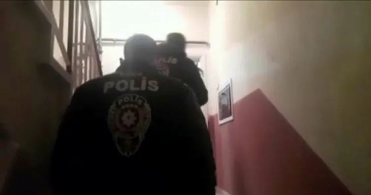 Etek altı sapığı beyin cerrahı çıktı!