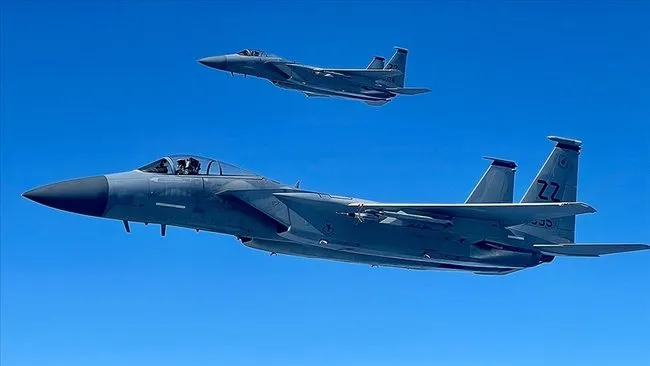 Alaska’da ABD-Rusya gerilimi! Rus savaş uçaklarını önlemek için havalandılar