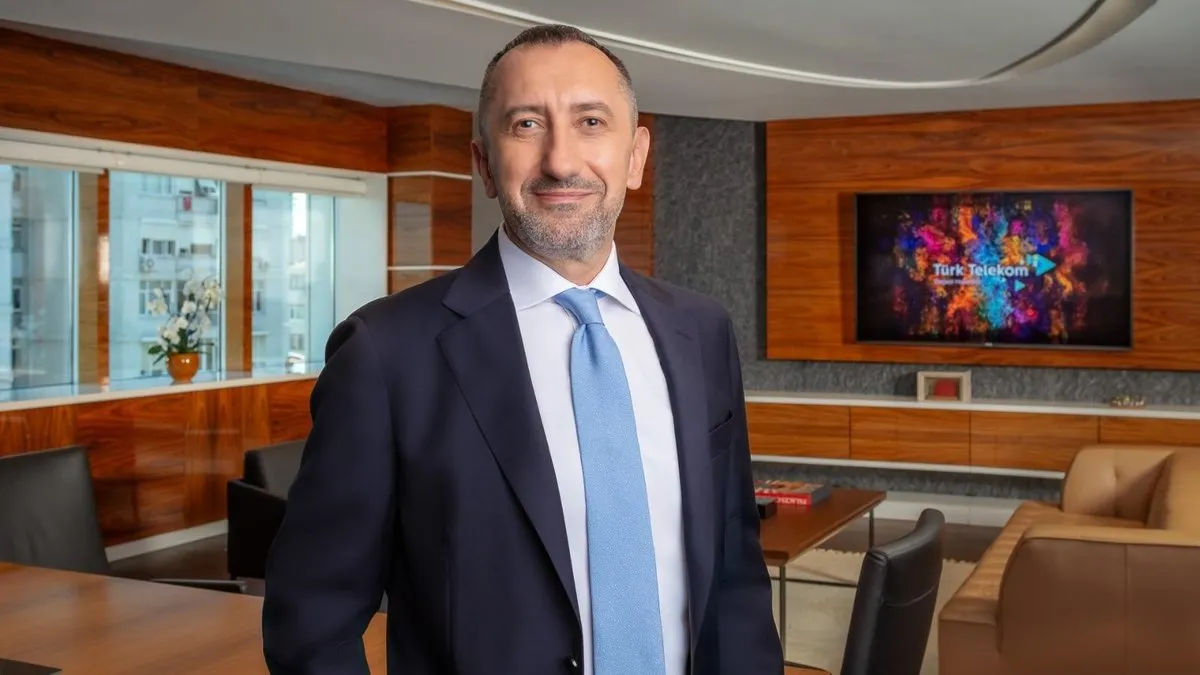 Türk Telekom CEO’su Önal’dan 5G açıklaması: Türkiye’yi daha güçlü bir geleceğe taşıyacak Türk Telekom CEO’su Önal’dan 5G açıklaması: Türkiye’yi daha güçlü bir geleceğe taşıyacak