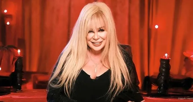 ‘10 yeni şarkım daha var’ ‘10 yeni şarkım daha var’