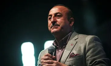 Bakan Çavuşoğlu’ndan yeşil pasaport mesajı