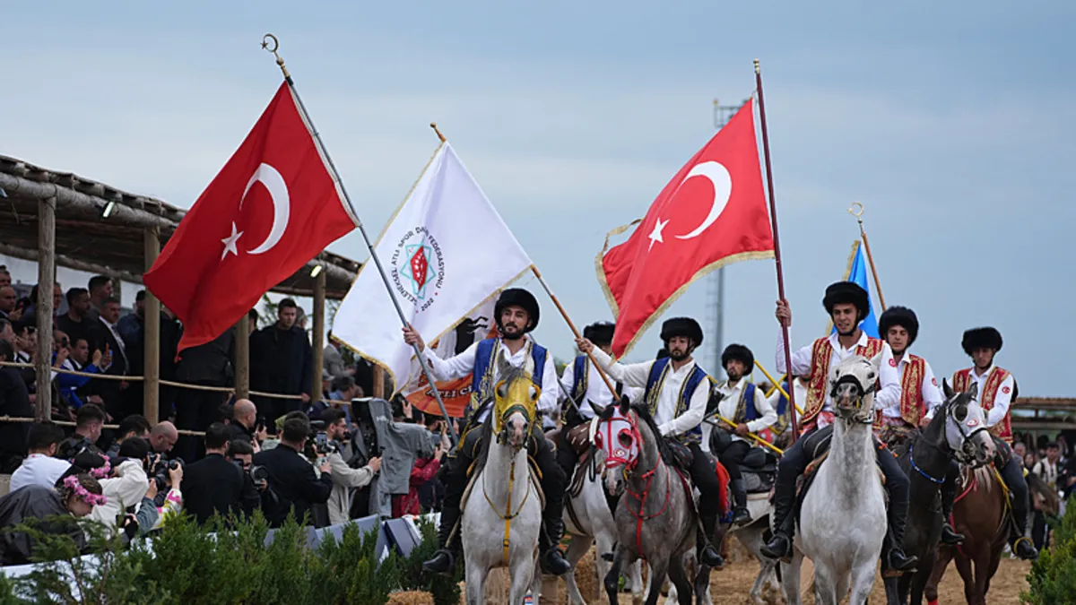 8. Etnospor Kültür Festivali’nde ilk gün sona erdi 8. Etnospor Kültür Festivali’nde ilk gün sona erdi