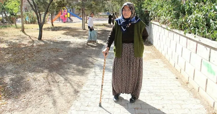 Karaman’da bisikletli kapkaççı yaşlı kadının cüzdanını alarak kaçtı